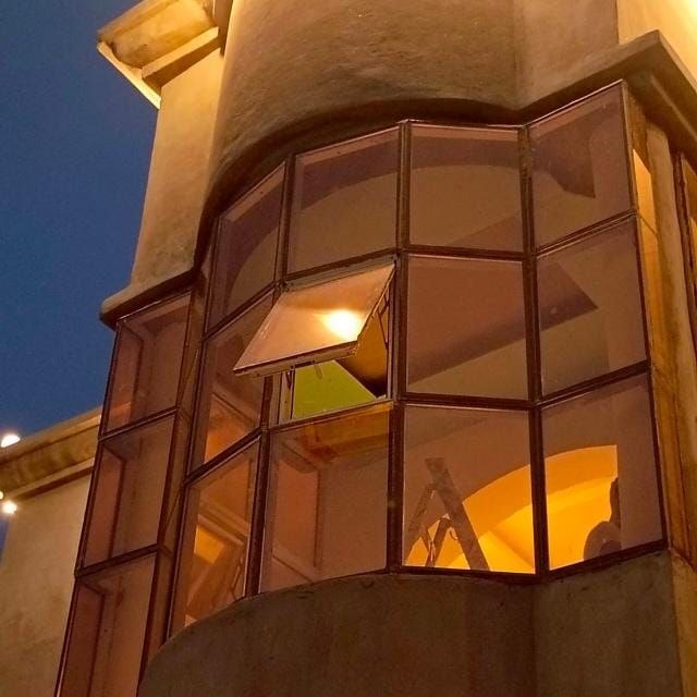 معلم زجاج سكريت في المدينة المنورة حي الإسكان 0559949036 كيلون جلاس